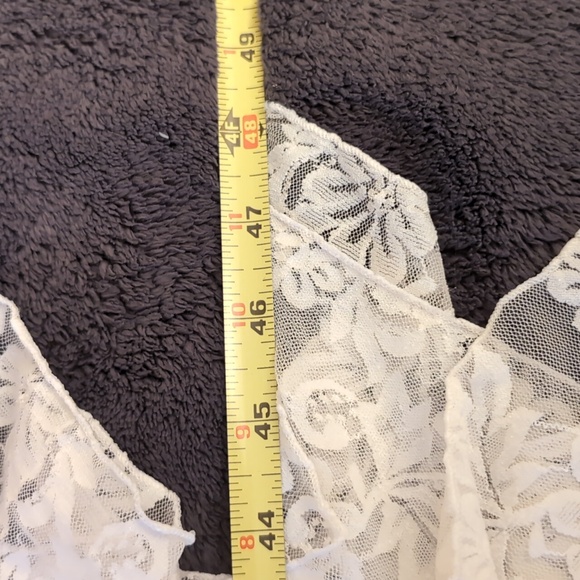 Vintage White Lace Maxi Short Sleeved Dress With Semi Sheer Sleeves - Picture 8 of 13